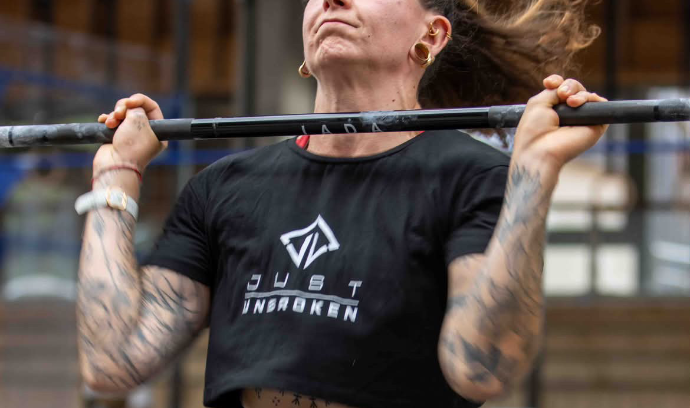 femme en compétition 